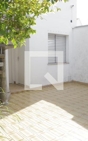 Casa à venda com 330m², 5 quartos e 3 vagasÁrea externa