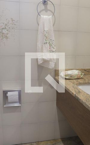 Casa à venda com 330m², 5 quartos e 3 vagasLavabo