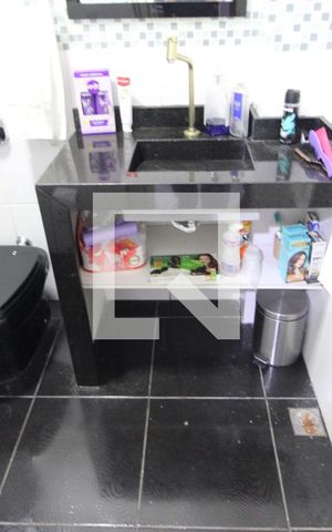 Casa à venda com 220m², 3 quartos e 2 vagasBanheiro Quarto 3