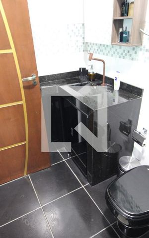 Casa à venda com 220m², 3 quartos e 2 vagasBanheiro Quarto 2