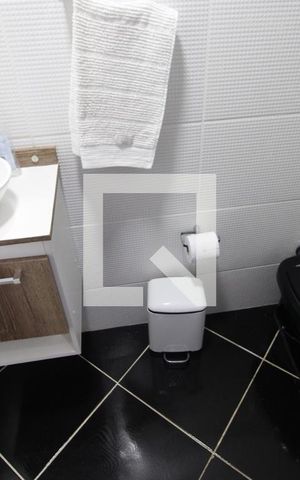 Casa à venda com 220m², 3 quartos e 2 vagasLavabo