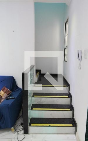 Casa à venda com 220m², 3 quartos e 2 vagasSala