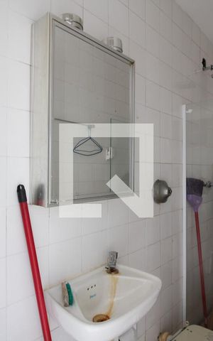 Apartamento à venda com 142m², 4 quartos e 1 vagaBanheiro de Serviço