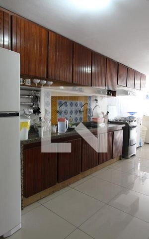 Apartamento à venda com 142m², 4 quartos e 1 vagaCozinha