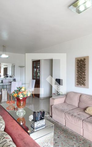 Apartamento à venda com 142m², 4 quartos e 1 vagaSala 