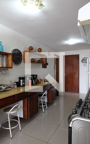 Apartamento à venda com 142m², 4 quartos e 1 vagaCozinha