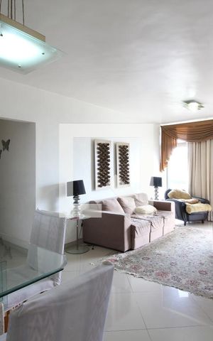 Apartamento à venda com 142m², 4 quartos e 1 vagaSala 