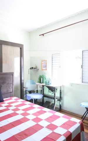 Casa à venda com 90m², 2 quartos e sem vagaQuarto 2