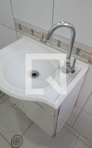 Casa à venda com 90m², 2 quartos e sem vagaBanheiro de Serviço