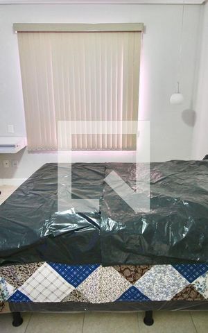 Apartamento para alugar com 80m², 1 quarto e 2 vagas Apartamento para alugar com 80m², 1 quarto e 2 vagasSuíte