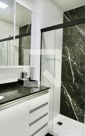 Apartamento para alugar com 74m², 1 quarto e 1 vaga Apartamento para alugar com 74m², 1 quarto e 1 vagaBanheiro da Suíte