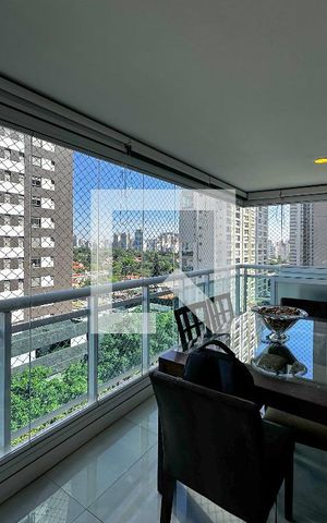 Apartamento à venda com 108m², 3 quartos e 2 vagasVaranda