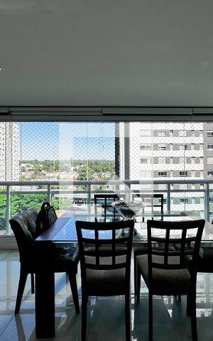 Apartamento à venda com 108m², 3 quartos e 2 vagasVaranda