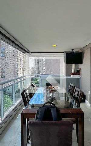 Apartamento à venda com 108m², 3 quartos e 2 vagasVaranda