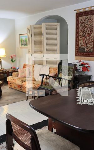 Apartamento à venda com 127m², 3 quartos e 1 vaga Apartamento à venda com 127m², 3 quartos e 1 vagaSala