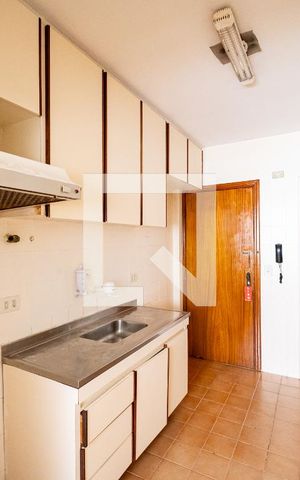 Apartamento para alugar com 92m², 3 quartos e 2 vagas Apartamento para alugar com 92m², 3 quartos e 2 vagasCozinha