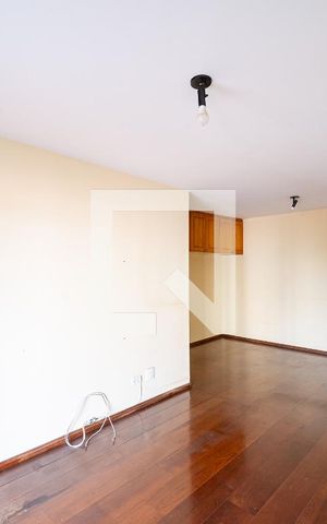Apartamento para alugar com 92m², 3 quartos e 2 vagas Apartamento para alugar com 92m², 3 quartos e 2 vagasSala