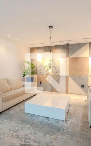 Apartamento à venda com 75m², 2 quartos e sem vaga Apartamento à venda com 75m², 2 quartos e sem vagaHall de entrada