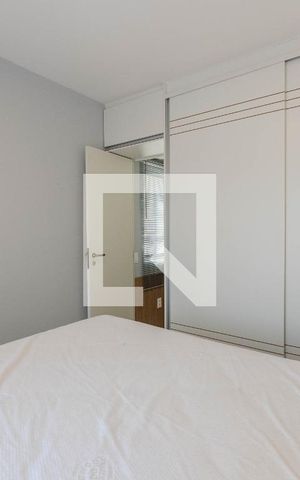 Apartamento para alugar com 30m², 1 quarto e 1 vaga Apartamento para alugar com 30m², 1 quarto e 1 vagaQuarto