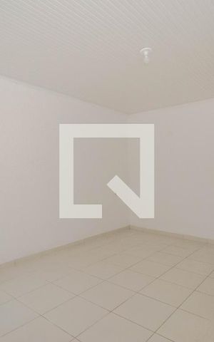Casa à venda com 990m², 4 quartos e 1 vaga Casa à venda com 990m², 4 quartos e 1 vagaSala