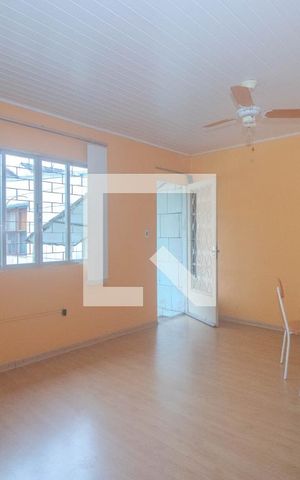 Casa à venda com 990m², 4 quartos e 1 vaga Casa à venda com 990m², 4 quartos e 1 vagaEdícula - Sala e Cozinha
