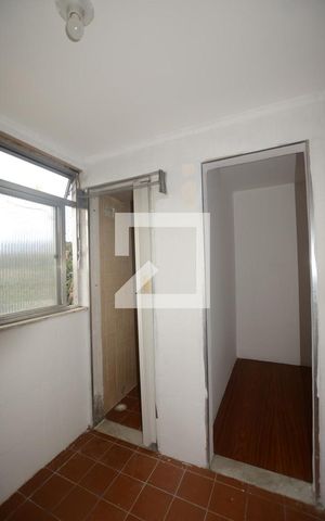 Apartamento para alugar com 60m², 2 quartos e 1 vagaÁrea de serviço