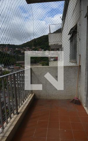 Apartamento para alugar com 60m², 2 quartos e 1 vagaVaranda