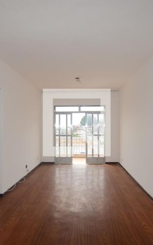 Apartamento para alugar com 60m², 2 quartos e 1 vagaSala