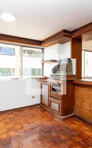 Apartamento à venda com 178m², 4 quartos e 2 vagas Apartamento à venda com 178m², 4 quartos e 2 vagasSala