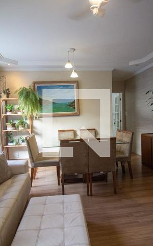Casa de condomínio à venda com 110m², 3 quartos e 2 vagas Casa de condomínio à venda com 110m², 3 quartos e 2 vagasSala