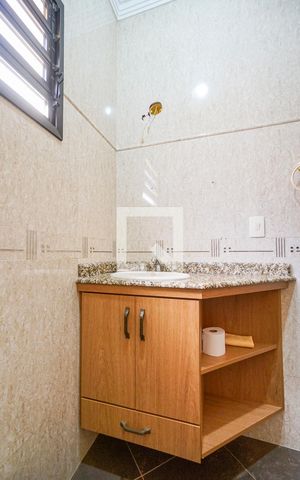 Casa para alugar com 467m², 4 quartos e 7 vagas Casa para alugar com 467m², 4 quartos e 7 vagasLavabo