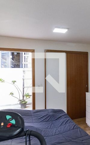 Casa à venda com 225m², 3 quartos e 2 vagas Casa à venda com 225m², 3 quartos e 2 vagasSuíte 2 da Edícula