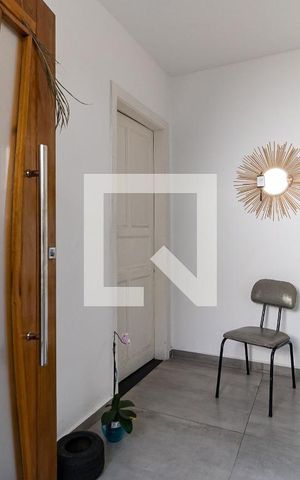 Casa à venda com 225m², 3 quartos e 2 vagas Casa à venda com 225m², 3 quartos e 2 vagasHall de Entrada