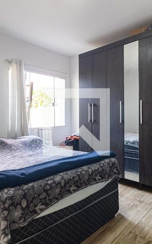 Casa à venda com 225m², 3 quartos e 2 vagas Casa à venda com 225m², 3 quartos e 2 vagasSemi Suíte