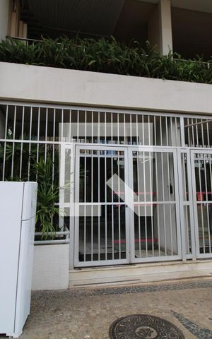 Studio à venda com 35m², 1 quarto e sem vagaFachada 