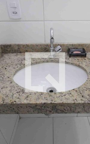 Casa para alugar com 70m², 3 quartos e 3 vagasBanheiro
