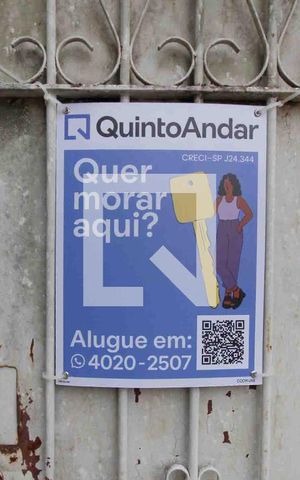 Casa para alugar com 70m², 3 quartos e 3 vagasFachada