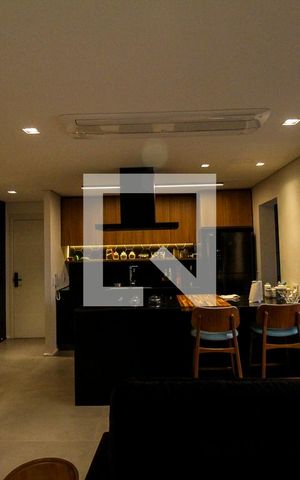 Apartamento à venda com 91m², 2 quartos e 1 vaga Apartamento à venda com 91m², 2 quartos e 1 vagaSala