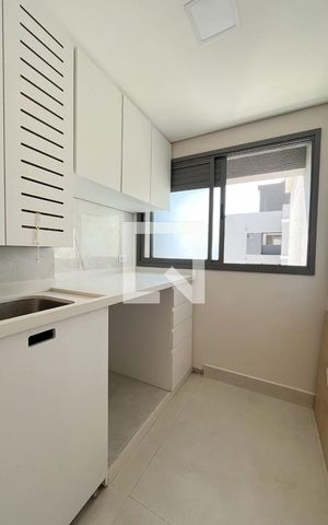 Apartamento à venda com 84m², 3 quartos e 1 vaga Apartamento à venda com 84m², 3 quartos e 1 vagaÁrea de Serviço