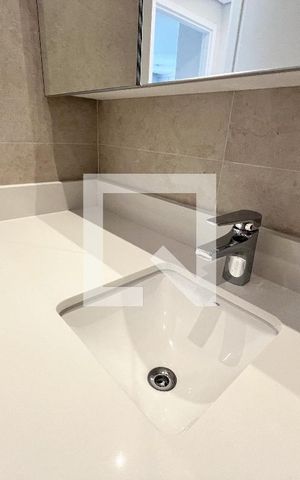 Apartamento à venda com 84m², 3 quartos e 1 vaga Apartamento à venda com 84m², 3 quartos e 1 vagaBanheiro Corredor