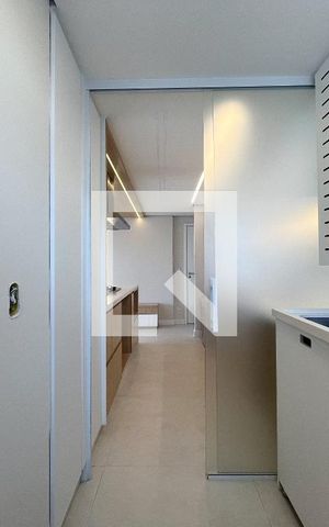 Apartamento à venda com 84m², 3 quartos e 1 vaga Apartamento à venda com 84m², 3 quartos e 1 vagaÁrea de Serviço