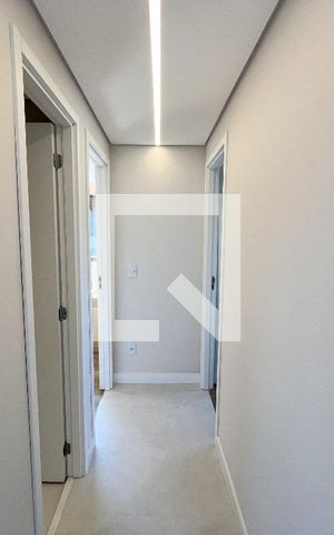 Apartamento à venda com 84m², 3 quartos e 1 vaga Apartamento à venda com 84m², 3 quartos e 1 vagaCorredor