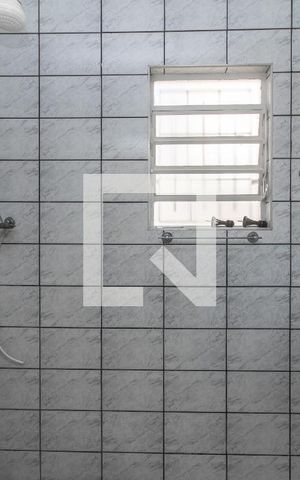 Casa para alugar com 274m², 3 quartos e 2 vagas Casa para alugar com 274m², 3 quartos e 2 vagasBanheiro