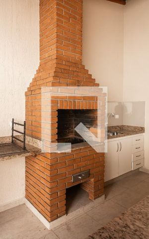 Casa para alugar com 274m², 3 quartos e 2 vagas Casa para alugar com 274m², 3 quartos e 2 vagasvaranda