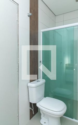 Casa para alugar com 274m², 3 quartos e 2 vagas Casa para alugar com 274m², 3 quartos e 2 vagasBanheiro