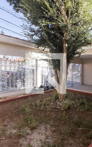 Casa para alugar com 274m², 3 quartos e 2 vagas Casa para alugar com 274m², 3 quartos e 2 vagasQuintal
