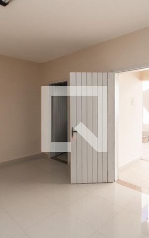 Casa para alugar com 274m², 3 quartos e 2 vagas Casa para alugar com 274m², 3 quartos e 2 vagasQuarto