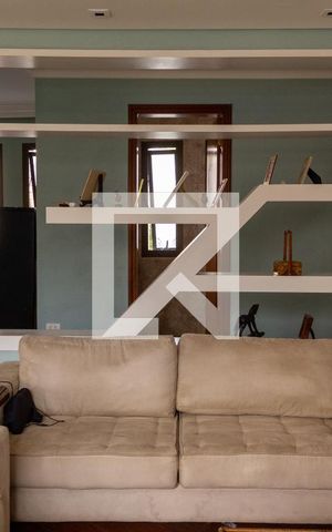 Apartamento à venda com 290m², 4 quartos e 3 vagas Apartamento à venda com 290m², 4 quartos e 3 vagasSala