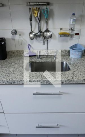 Apartamento à venda com 98m², 3 quartos e 2 vagasCozinha e Área de Serviço