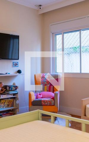 Apartamento à venda com 195m², 3 quartos e 1 vaga Apartamento à venda com 195m², 3 quartos e 1 vagaQuarto 1